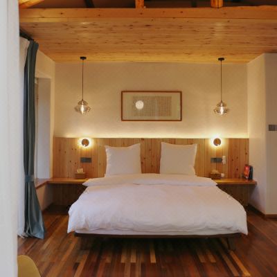 诚中-沉浸式山景大床房