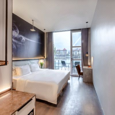 好莱坞亲子房（二孩家庭+山景湖畔露台+智能家居+可投影）