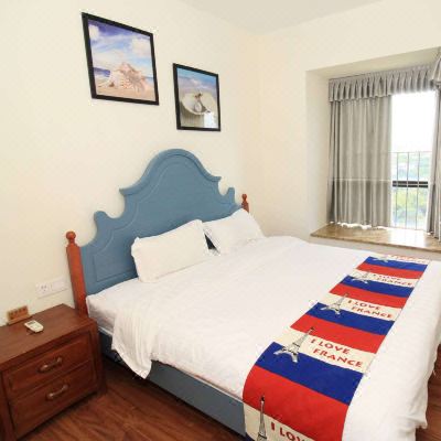 现代风海景两房一厅