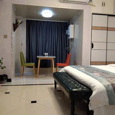 浪漫影视主题房