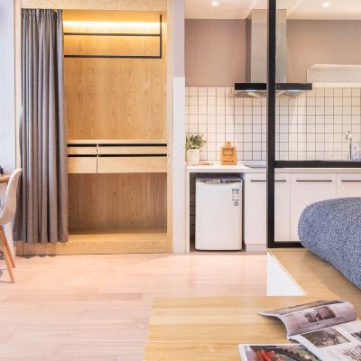 全景·别云大床房（乳胶床垫+小冰箱+洗衣机）