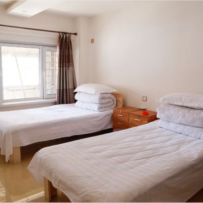 经济标准间(公共卫浴)