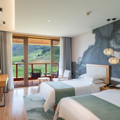 丹栗山景双床房