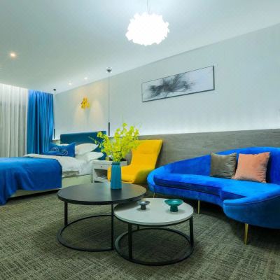 轻奢智能大床房