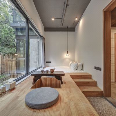 琅琅一茶桌，独立小院