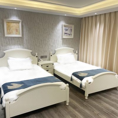 双屿丨豪华双床房