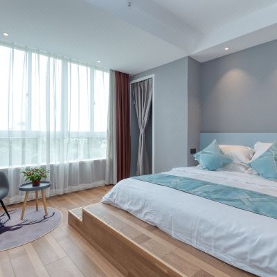 一线海景三室一厅