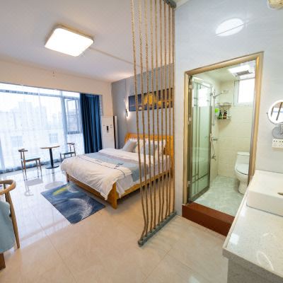 优享清雅大床房