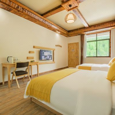 四季随心·露台山景家庭房