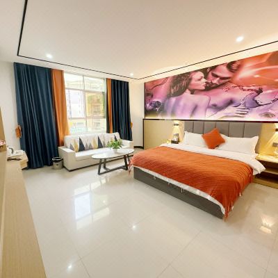 优品情侣大床房