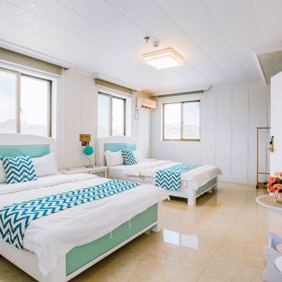 阳台二室一厅套房