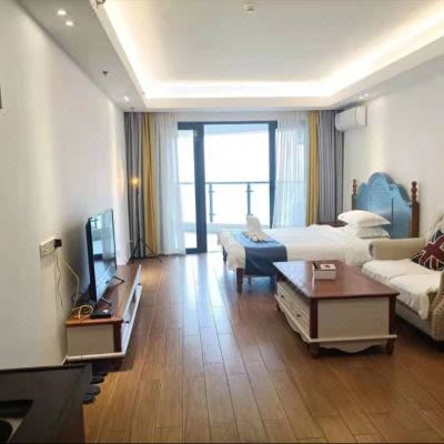 一线海景大阳台情侣大床房