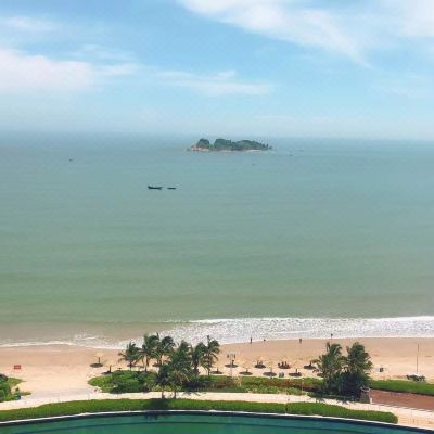 180度无敌海景大床房