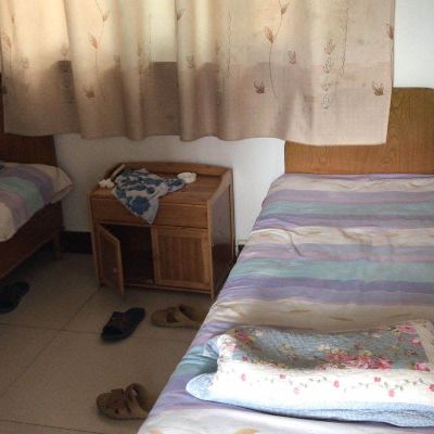 普通双床房(公共卫浴)