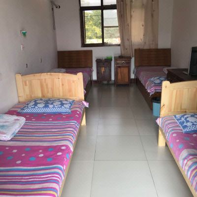 四人间(公共卫浴)