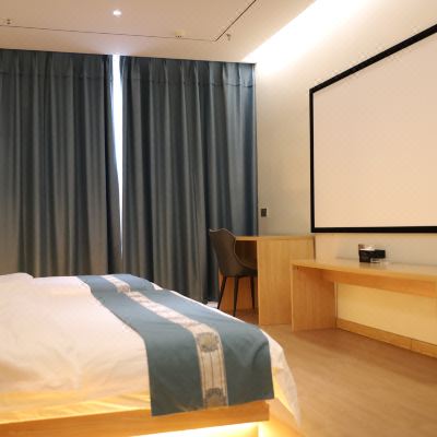 商务精选大床房