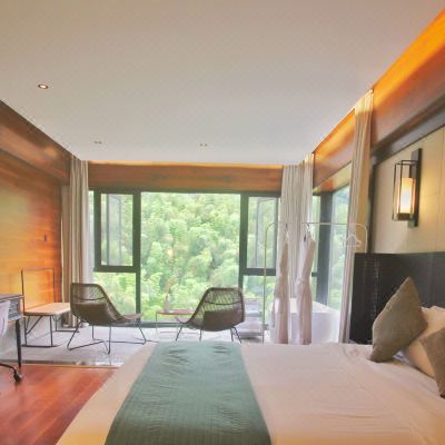 云景阳光大床房