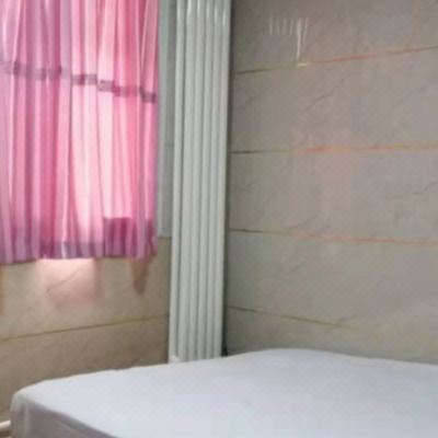 普通大床房(公共卫浴)