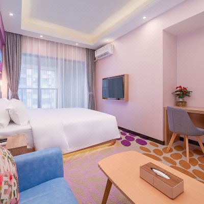 菲悦豪华大床房