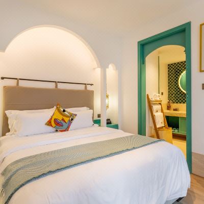 图卜加勒庭院大床房