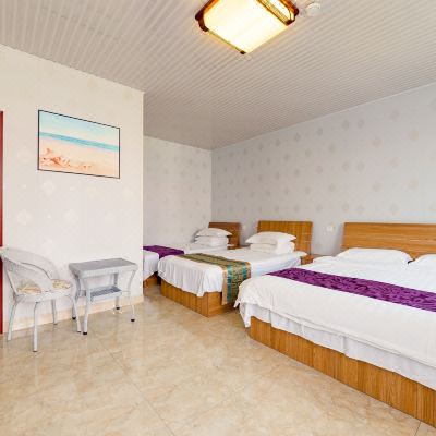 秦风舒适家庭房