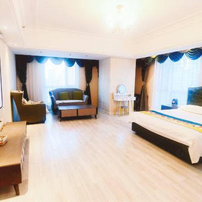 乌克丽丽·影院房