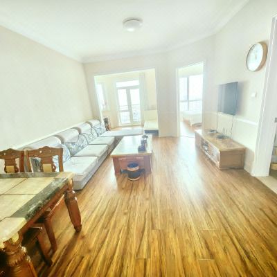 雅致现代一线海景套房一室二厅