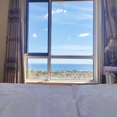 豪华欧式一线海景套房一室两厅