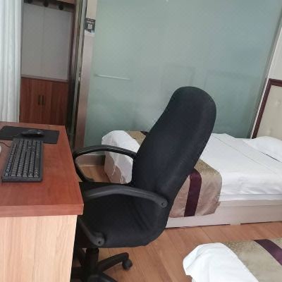 电竞双人间（智能空调+温控洗浴）