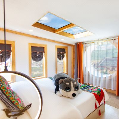 星夜山峦复式套房（供氧）