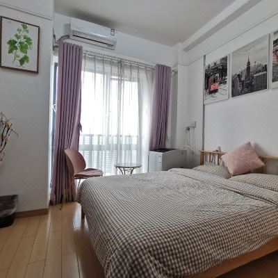 风吟阳光大床房