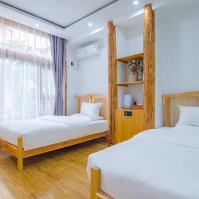 紫云轻奢双床房