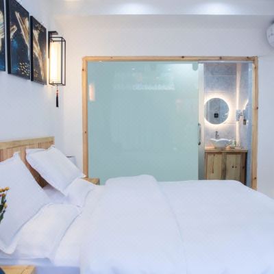 紫云特价大床房