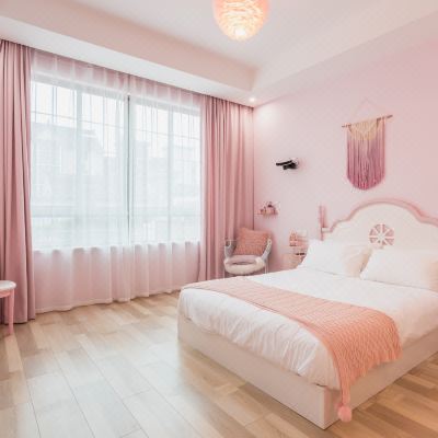 雪朵甜粉大床房+迪士尼度假区店