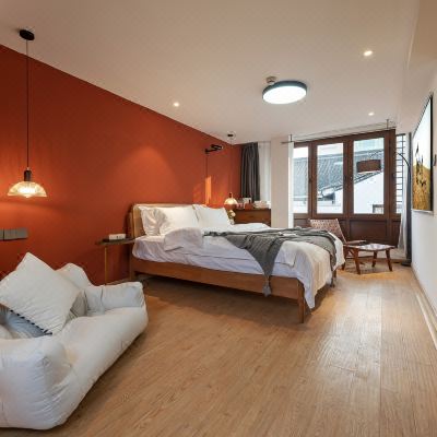 月半雅致大床房