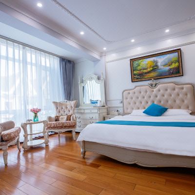 轻奢精致大床房