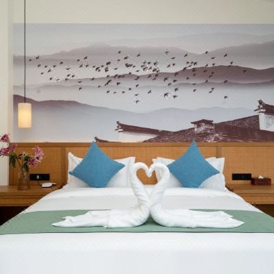 雅致轻奢大床房