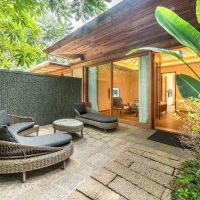 花舍温泉湖景套房