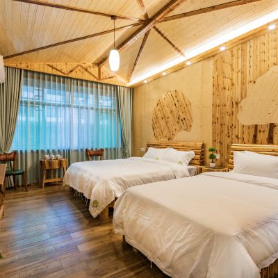 舒适特色亲子房