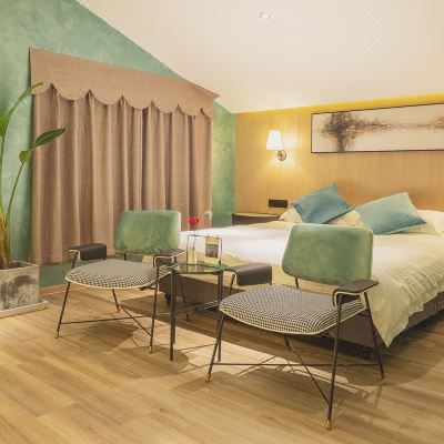 朴青豪华家庭房（带浴缸）