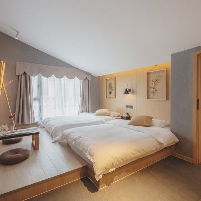 简鹿舒适双床房