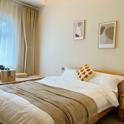 春夏·LOFT悠悠拾光浴缸家庭房