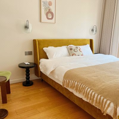 自在·私密雅致阳台大床房