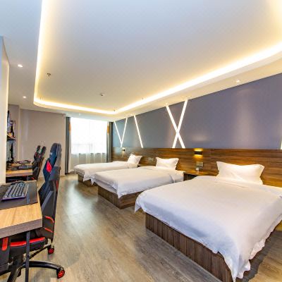 电竞无尽畅玩三人间