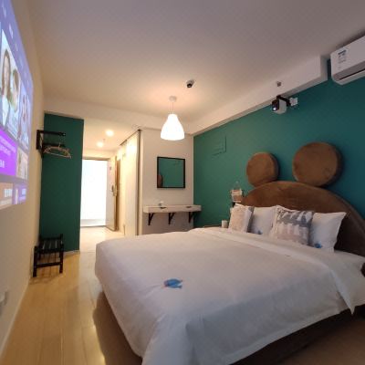 米奇智能大床房(洗衣机+乳胶床垫+投影仪)