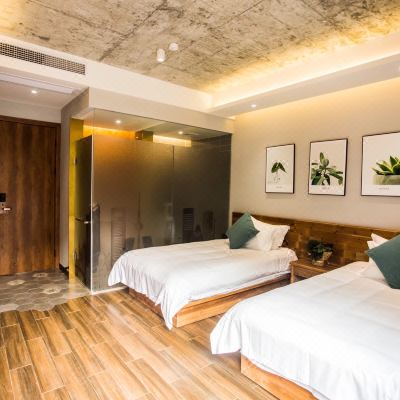 同桌的你·庭院双床房