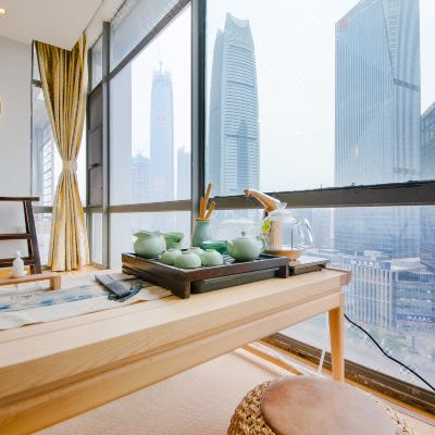 乐梵一居夜景投影房