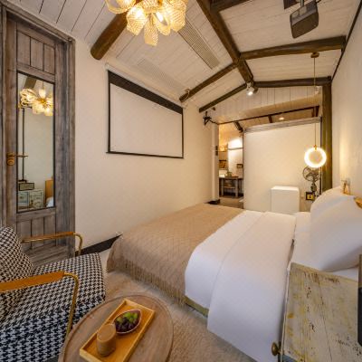 Easy初享大床房（高清智能投屏+马尔歇音响）