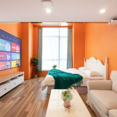 梧桐-Loft投影3床套房(冰箱+洗衣机)