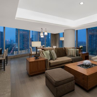 三房豪华行政套房